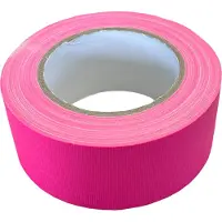 Kortpack - Duct-tape 50mm breed x 25mtr lang - Fluor Roze - Kerndiameter: 76mm - 1 rol - Reparatietape - Licht op Onder Black Light - (021.0131)