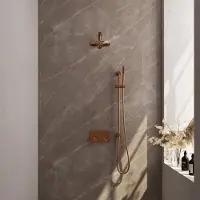 Brauer Carving Inbouw Doucheset - Staafhanddouche - 20cm Hoofdouche - Rechte Wandarm - Glijstang - Geborsteld Koper PVD - Messing - Kranen, - Kranen, Douchekranen, Douchesets, Inbouw douchesets