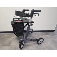 Rehasense Server CF Carbon Rollator Grijs met dichte tas en zachte banden