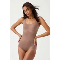 Spanx SPANXshape Invisible Tank Brief Bodysuit - Maat XL - Kleur Cafe au Lait