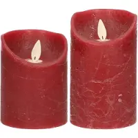 Anna's Collection LED kaarsen/stompkaarsen - set 2x - bordeaux rood - H10 en H12,5 cm - bewegende vlam - LED kaarsen