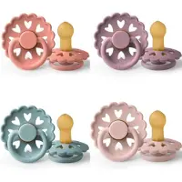 Frigg Fairytale Fopspeen set 4 stuks Ole Lukoie,The Little Mermaid,The Princes And The Pea en The Little Match Girl 0-6 maand maat 1