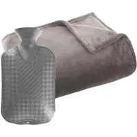 Atmosphera Fleece deken/plaid grijs 125 x 150 cm en een warmwater kruik 2 liter - Plaids