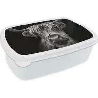 MuchoWow Broodtrommel Wit - Lunchbox - Brooddoos - Schotse Hooglander - Horens - Zwart - Wit - Koe - Wild - Dieren - 18x12x6 cm - Volwassenen