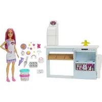 Barbie Bakkerijpop & Speelset met Roze-Harige Pop, Bakstation, Cakevormen & 20+ Accessoires