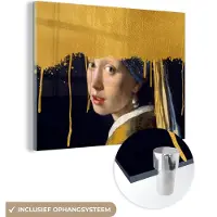 MuchoWow Glasschilderij 40x30 cm - Schilderij acrylglas - Vermeer - Meisje met de parel - Goud - Foto op glas - Schilderijen