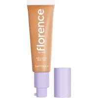 Florence By Mills Als Een Lichte Huidtint T130 Tan Met Warme Ondertonen Foundation