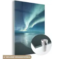 MuchoWow Glasschilderij 60x80 cm - Schilderij acrylglas - Noorderlicht - Strand - Aurora - Natuur - Foto op glas - Schilderijen
