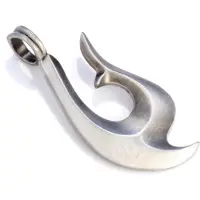 BICO Hanger Matua , hard and heavy sieraden, australian