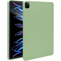 Accezz Liquid Silicone Backcover met penhouder voor de Apple iPad Pro 12.9 (2022) / Pro 12.9 (2021) / Pro 12.9 (2020) - Lichtgroen