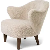 Audo Copenhagen Ingeborg fauteuil Schapenvacht moonlight-poten gerookt eikenhout