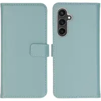 Selencia Echt Leren Bookcase voor de Samsung Galaxy S23 FE - Air Blue