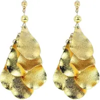 Behave - Oorbellen hanger druppel goudkleur glans - Glamour stijl 6 cm