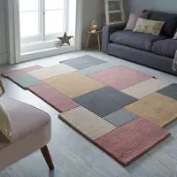 Flycarpets Abstract Modern Stracto Collage - Organische Vorm Vloerkleed - Roze / Beige - 120x180 cm