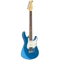 Yamaha PACP12 Pacifica Professional Sparkle Blue elektrische gitaar met hardshell koffer