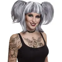 Funny fashion &nbsp;Funny Fashion Gothic/Halloween damespruik met staartjes - grijs - famous caracters - Verkleedpruiken
