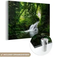 MuchoWow Glasschilderij 30x20 cm - Schilderij acrylglas - Waterval - Natuur - Groen - Foto op glas - Schilderijen