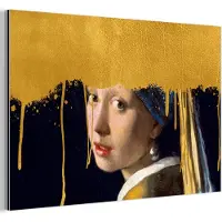 MuchoWow Wanddecoratie Metaal - Aluminium Schilderij Industrieel - Meisje met de parel - Goud - Vermeer - 90x60 cm - Dibond - Foto op aluminium - Industriële muurdecoratie - Voor de woonkamer/slaapkamer