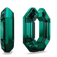 Swarovski Lucent ringoorbellen 5680786 | groene kristallen oorbellen sieraden voor een sportief luxe tintje | mini-oorringen met sluitingen