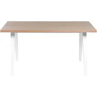 Beliani LENISTER - Eettafel-Lichte houtkleur-MDF