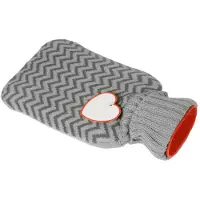 Merkloos Warmwaterkruik met hartje en pluche hoes - grijs - 0,75 liter -24 x 14 cm - Kruiken