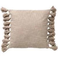 Dutch decor - RUBY - Kussenhoes 45x45 cm - 100% katoen - met flosjes - Pumice Stone - beige
