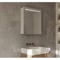 Schaere - Aluminium Badkamer Spiegelkast - Directe Verlichting - Spiegel Verwarming - Stopcontact - USB - Make-Up Spiegel - Sensor Schakelaar - 60×70 cm