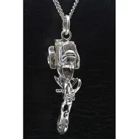 MOOYE ® - Collectie Zilveren Trike in detail 3D ketting hanger