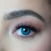 Dezzy's Dopamine -3.00 - Realistische Kleurlenzen - Blauw - Jaarlenzen - Kleurlenzen op sterkte en zonder sterkte - Dekkende/zachte lenzen - Comfortabel voor dagelijks gebruik - Halloween - Cosplay - Party
