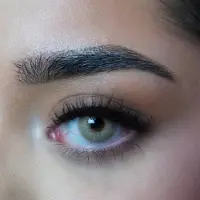 Dezzy's Oxycon -3.00 - Realistische Kleurlenzen - Bruin - Jaarlenzen - Kleurlenzen op sterkte en zonder sterkte - Dekkende/zachte lenzen - Comfortabel voor dagelijks gebruik - Halloween - Cosplay - Party
