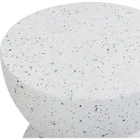 Beliani CAORIA - Bijzettafel - Wit/Terrazzo effect - Lichtbeton