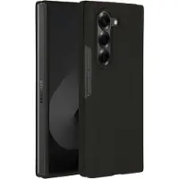 Accezz Liquid Silicone Backcover voor de Samsung Galaxy Z Fold 6 - Zwart