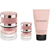 Trussardi Damesgeuren Trussardi Cadeauset Eau de Parfum Spray 30 ml + Eau de Parfum Spray 7 ml + Silk Body Emulsion 30 ml