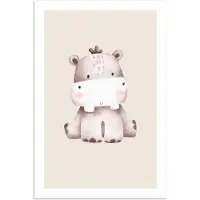 PosterMonkey Poster 120x180 cm - Nijlpaard - Baby - Beige - Kinderkamer dieren - Babykamer accessoires - Posters - Kamer decoratie accessoires - Wanddecoratie kinderkamer - Muurdecoratie babykamer