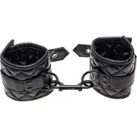 Allure X-Play quilted wrist cuffs - Black