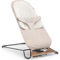 UPPAbaby - Mira Charlie - Wipstoel - Bouncer - Zand - Zwart frame met houten voet - Baby en Peuter - 2-in-1 Schommelstoel - Relax