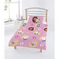 Dreamtex Gabby's Dollhouse peuterbed dekbedovertrek - 120 x 150 cm. - Gabbys Poppenhuis dekbed juniorbed - roze