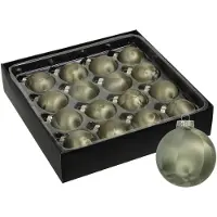 Othmar decorations Luxe kerstballen - 16x - 4 cm - olijfgroen - glas - Kerstbal