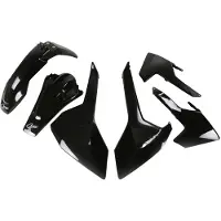 EMC24 Hukit618-001 Plastic Set