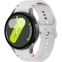Strap-it Siliconen Wave bandje - Geschikt voor Samsung Galaxy Watch 7 (40 & 44mm) / Galaxy Watch 6 (Classic) / Galaxy Watch 5 (Pro) / Galaxy Watch 4 (Classic) - lichtgrijs