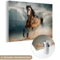 MuchoWow Glasschilderij 180x120 cm - Schilderij acrylglas - Paard - Dieren - Bruin - Natuur - Foto op glas - Muurdecoratie woonkamer - Wanddecoratie slaapkamer - Schilderijen
