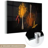 MuchoWow Glasschilderij 60x40 cm - Schilderij acrylglas - Stilleven - Lepels - Eten - Kruiden - Zwart - Foto op glas - Muurdecoratie woonkamer - Wanddecoratie slaapkamer - Schilderijen