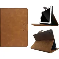 OTronica hoes geschikt voor iPad 5e/6e generatie / 2017/2018 Luxe Leren Bookcase met Pencil houder - Premium Leren cover - Bruin