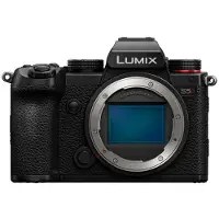 Panasonic LUMIX S5D body + Lumix S 20-60mm F/3.5-5.6 L-mount