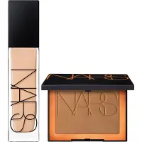Nars Natural Radiant Langhoudende Foundation (Verschillende Tinten) - Yukon