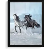 PosterMonkey Poster in lijst - Fotolijst 30x40 cm - Posters - Paarden - Winter - Dieren - Natuur - Sneeuw - Posterlijst zwart - Decoratie - Wanddecoratie woonkamer - Muurdecoratie slaapkamer