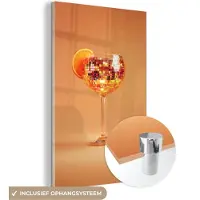 MuchoWow Glasschilderij 20x30 cm - Schilderij acrylglas - Drank - Oranje - Glitter - Disco - Foto op glas - Muurdecoratie woonkamer - Wanddecoratie slaapkamer - Schilderijen
