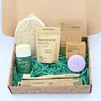 Beewise Red de Wereld Elke Ochtend Geschenkdoos | Duurzaam Cadeau | Vegan & Eco-Friendly | Eco Cadeaudoos | Gift Box Idea | Inspire your Friends to Live Sustainably | Save the World Every Morning Box