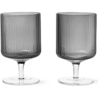 Ferm Living Ripple Wine s 2 Pcs. Wijn Pak Van 2 - Wijnglazen Glas Smoked Grey - 100489112