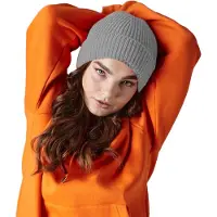 Beechfield Gebreide Ribbed Beanie wintermuts in het lichtgrijs voor volwassenen